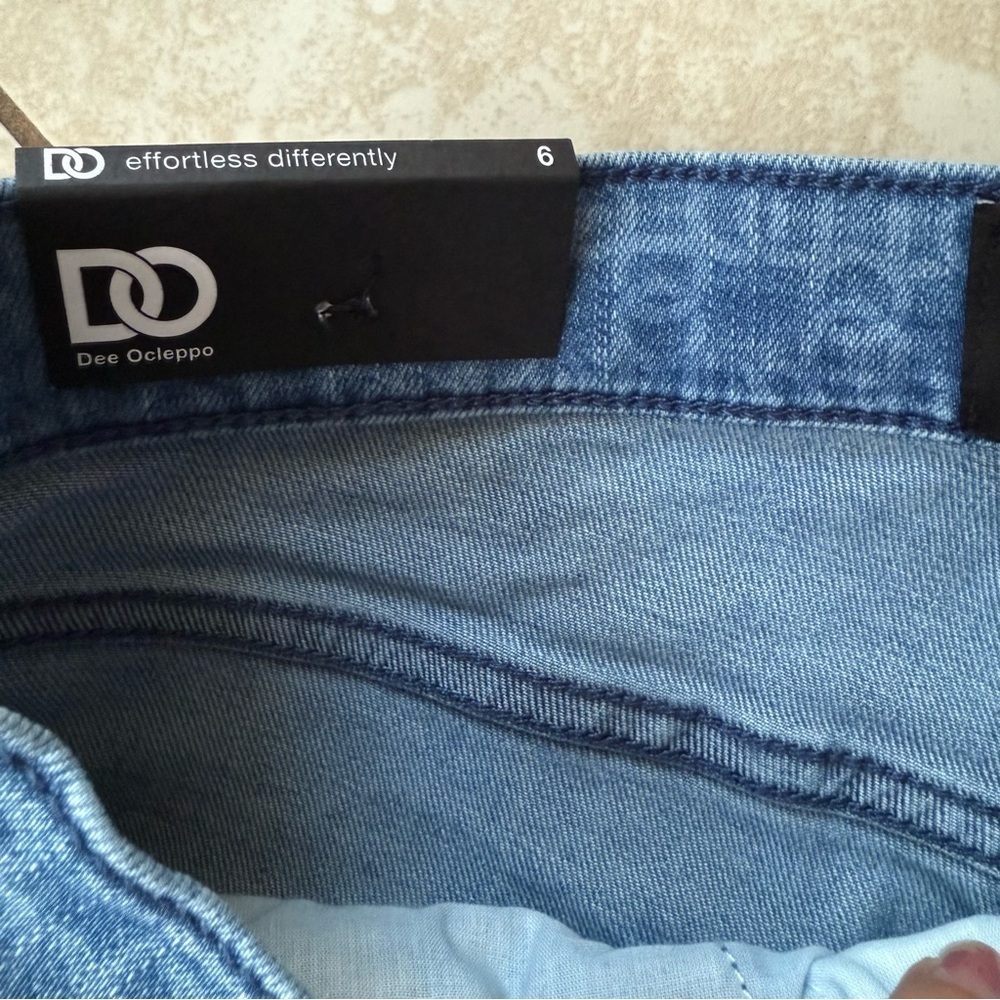 DO by Dee Ocleppo Matilda High Rise Straight Leg Jean Standard Pants Size 6 NWT - Picture 4 of 6